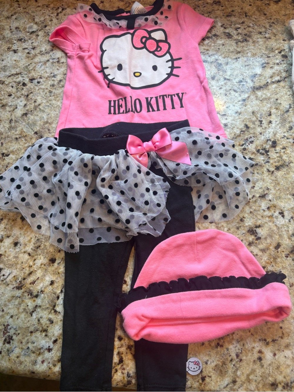 Hello Kitty Girls' Pink & Black Polka Dot Matching Set
